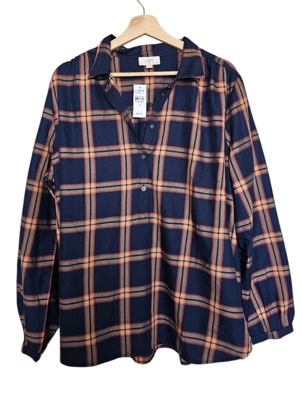 LOFT Navy and Peach Plaid Button-Front Long Sleeve Shirt Size XL